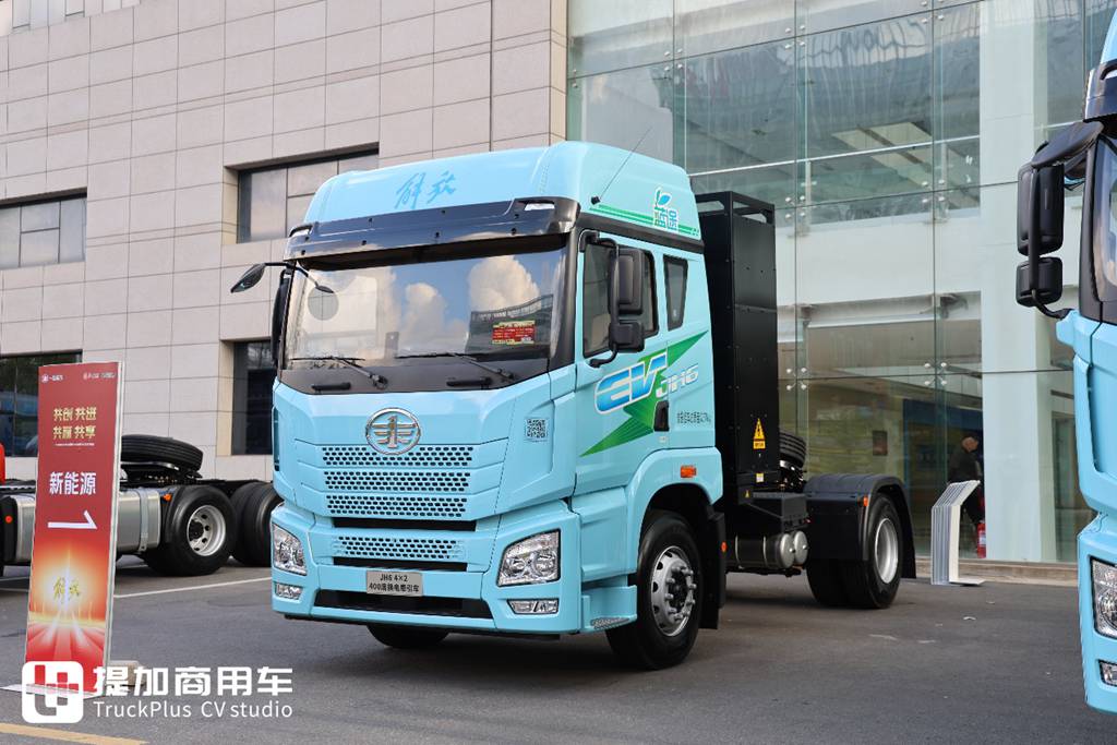 全新鹰阵产品发布，鹰途再添三兄弟，一汽解放青汽年中会现场展车实拍