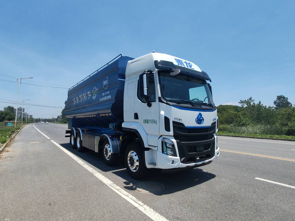 乘龙H5电动饲料车：省钱高效，助您“粮草”无忧
