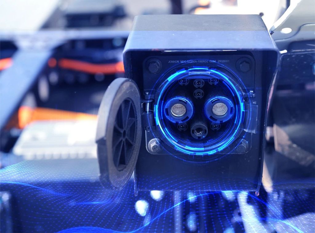 江淮新能源轻卡EV9：最快18分钟极速补能，城际满载任你行