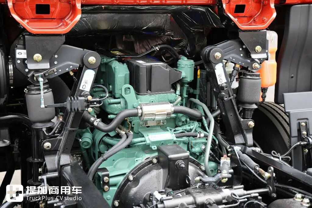 解放JK6迎来平地板车型，除了驾乘体验提升，还有哪些改进？