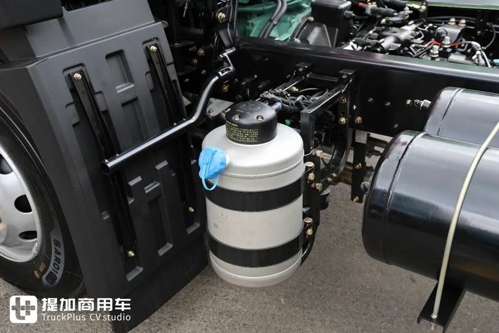 解放JK6迎来平地板车型，除了驾乘体验提升，还有哪些改进？