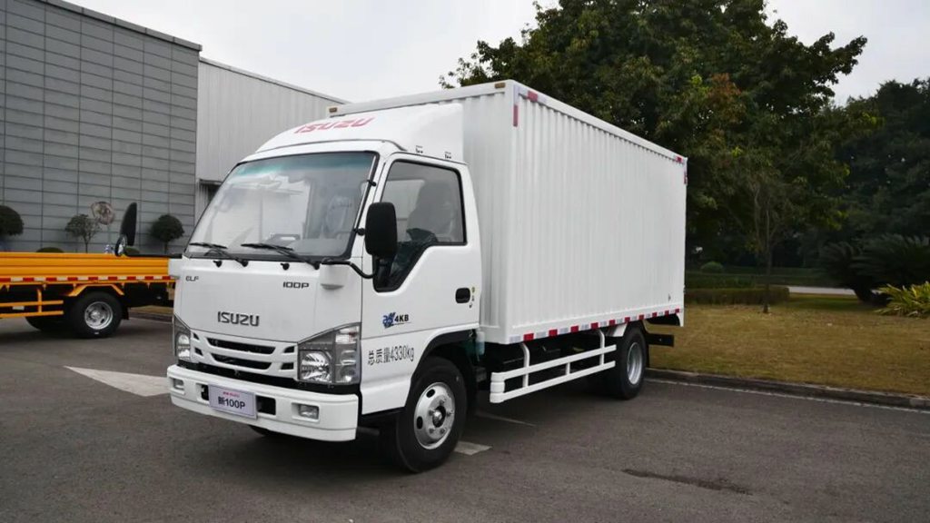 从“神车”到“新标杆”！庆铃五十铃新100P续写“常青树”传奇