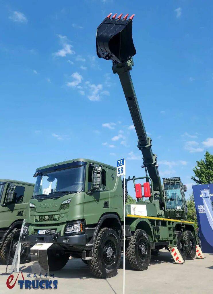 欧洲军卡争奇斗艳，防弹版沃尔沃FMX、奔驰Zetros来袭！带您逛波兰MSPO防务展