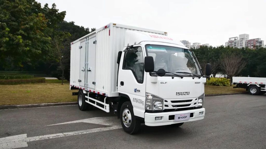 从“神车”到“新标杆”！庆铃五十铃新100P续写“常青树”传奇