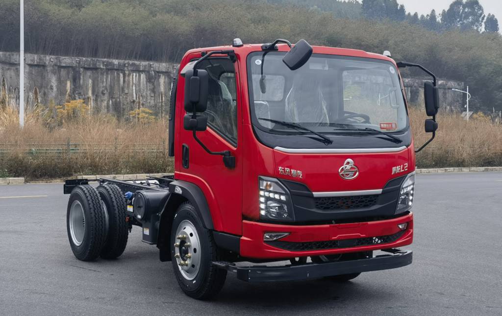 乘龙L2自卸车：以三重硬核实力，重塑城乡基建运输标杆