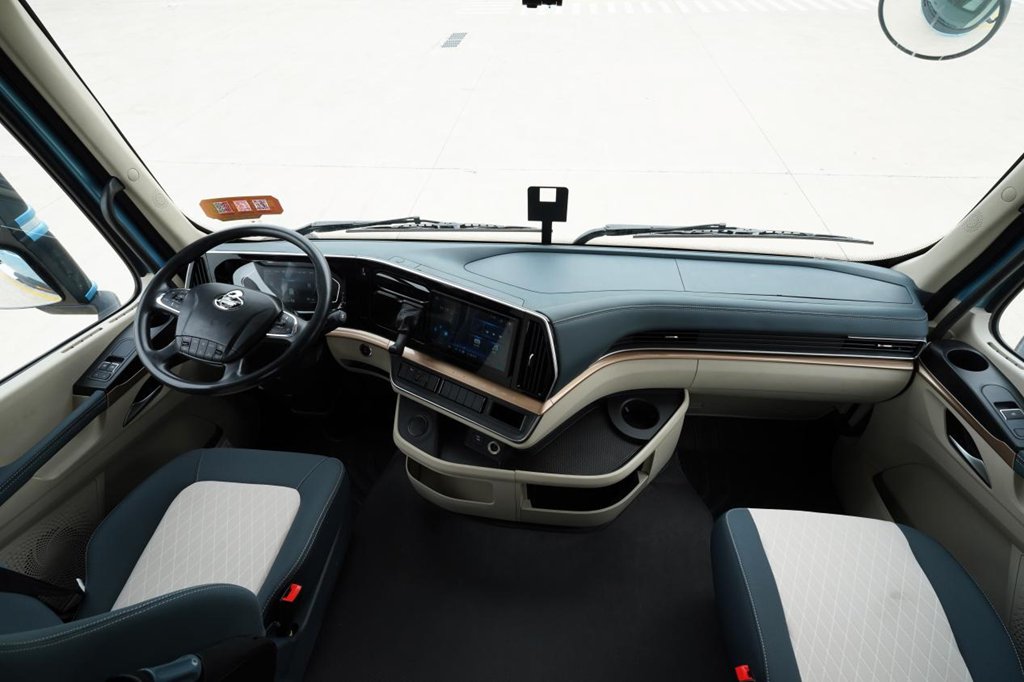 年省电费6万元，乘龙翼威5纯电大单桥助卡友双11赚更多