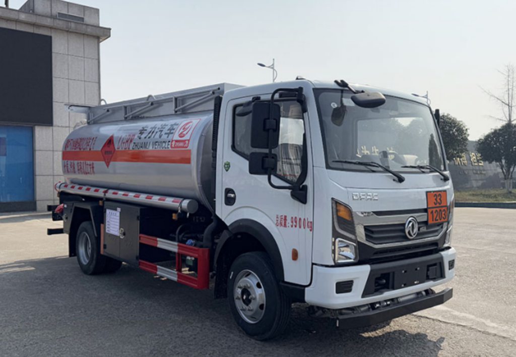 东风专致危化品运输车，让每一程都安心高效