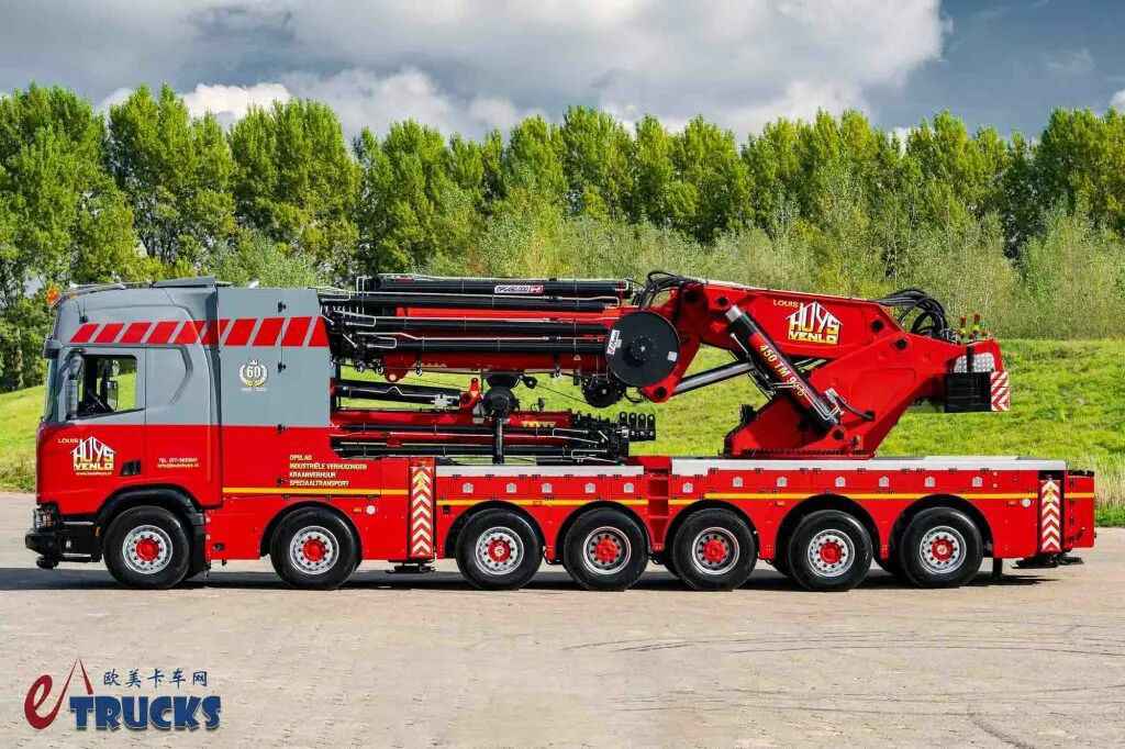 七轴14×4底盘！搭载660匹V8发动机，这台斯堪尼亚R 660 XT起重机不一般！