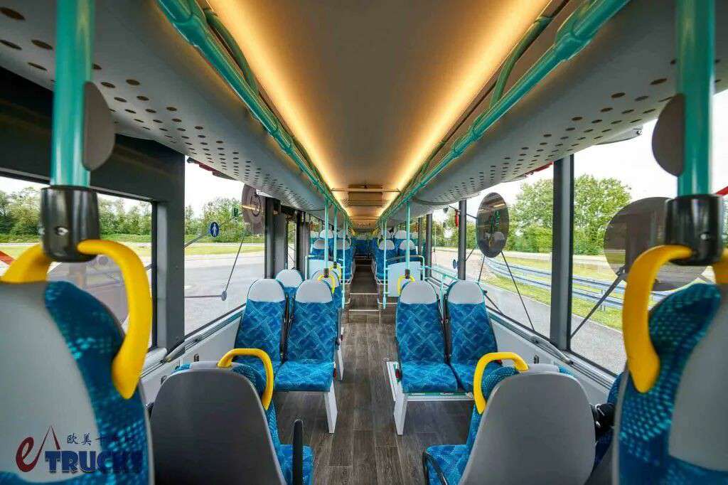 纯电动城市客车“换皮”？城乡通用的曼恩Lion’s City E LE纯电动客车实拍