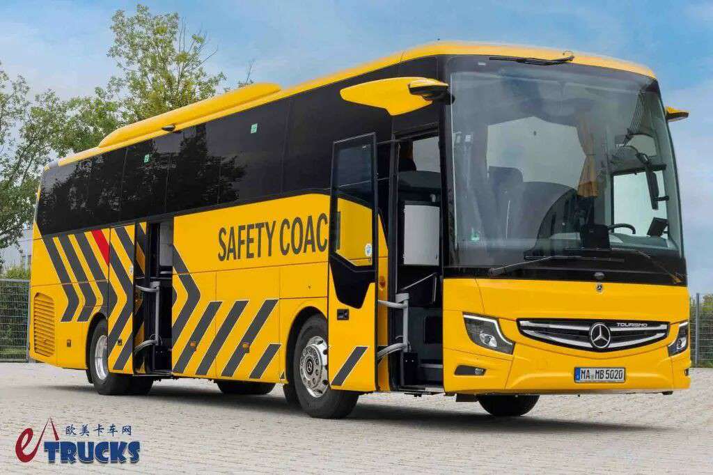 它是最安全的豪华巴士？十余项主动安全功能加身，奔驰Tourismo Safety Coach来袭