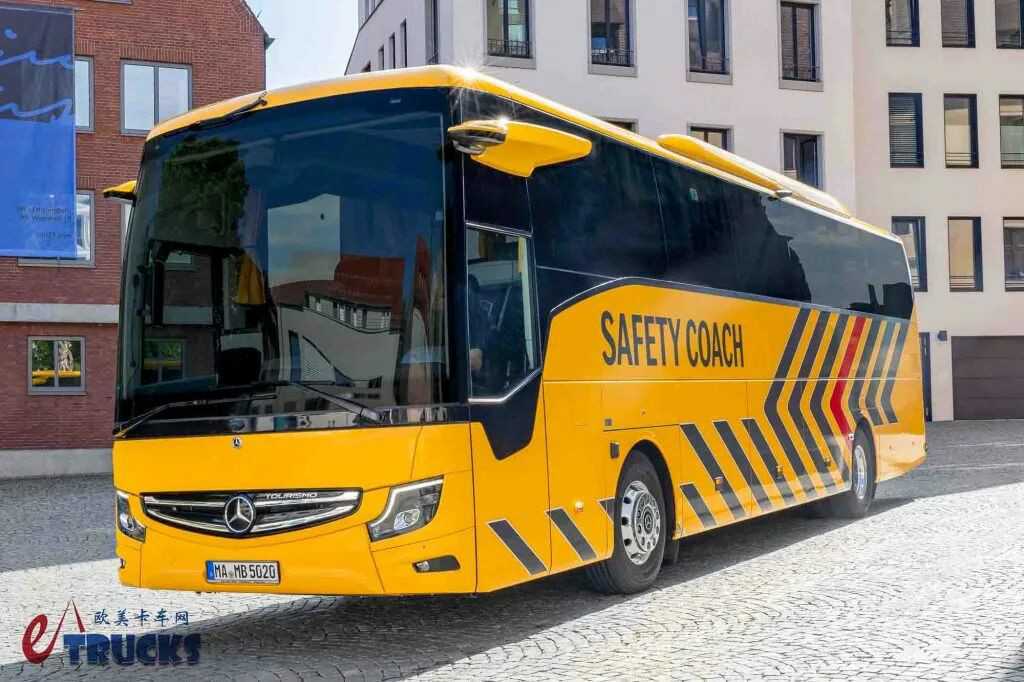 它是最安全的豪华巴士？十余项主动安全功能加身，奔驰Tourismo Safety Coach来袭