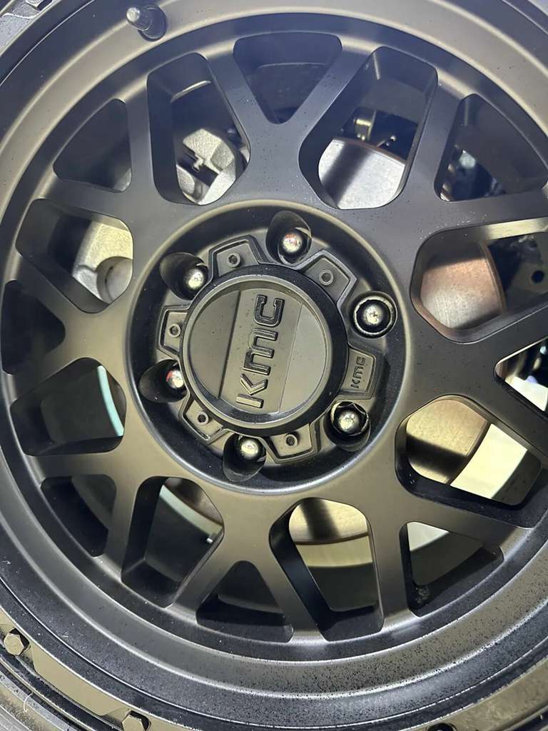 看庆铃T30探险家皮卡，让你眼前一直亮亮亮！