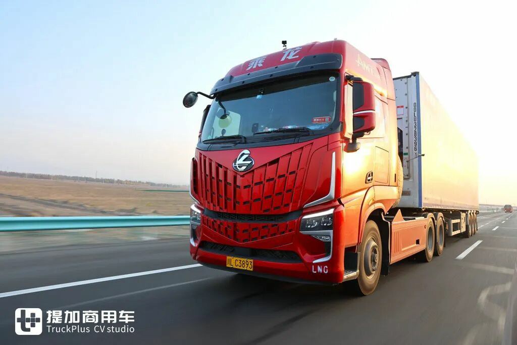 一趟连霍高速，深度体验乘龙HK燃气车，带你看它如何用实力征服西北路况