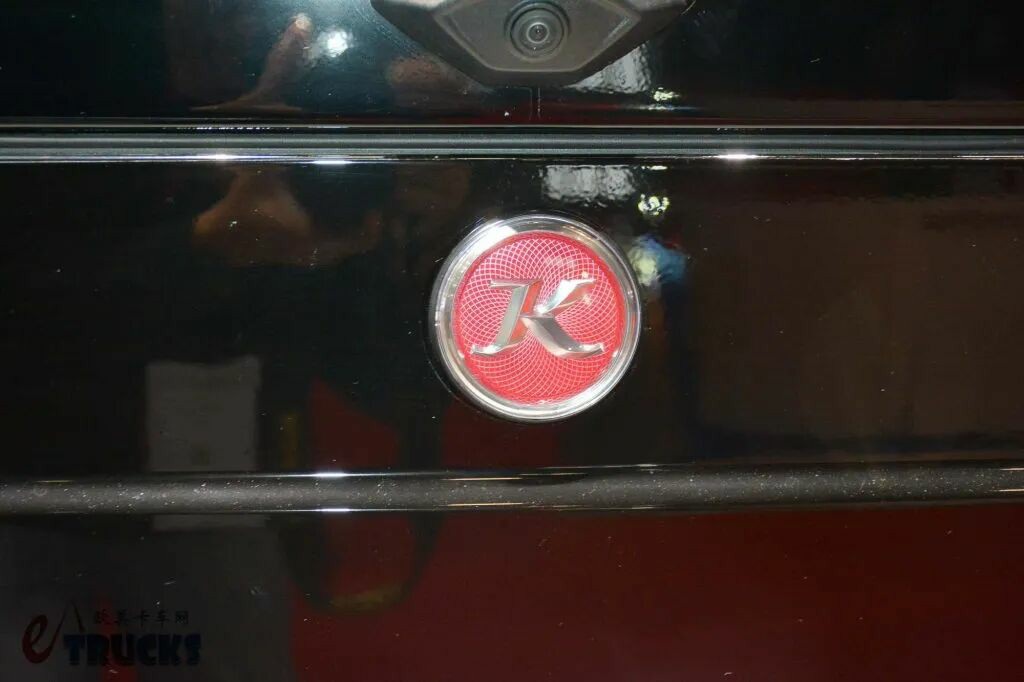 双层豪华大巴巅峰水准！厨房卫生间全都有？赛特拉S 531 DT双层巴士实拍