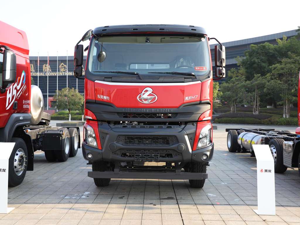 四大领先优势，乘龙H7 8x4纯电自卸车让工程运输更高效