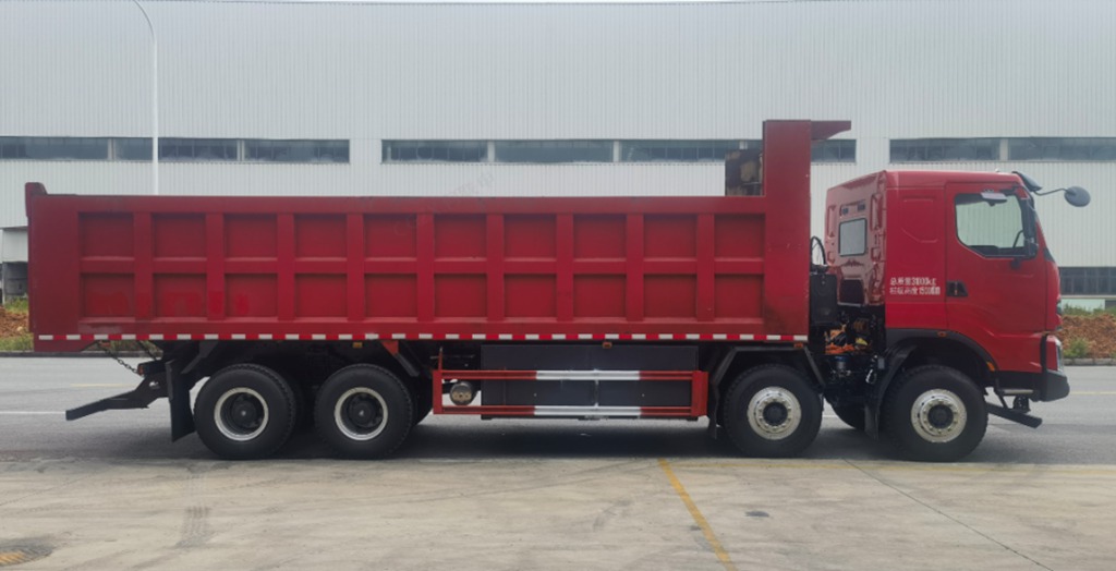 四大领先优势，乘龙H7 8x4纯电自卸车让工程运输更高效