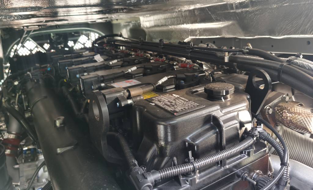 动力节能安全皆优！这款乘龙燃气车引领资源运输全维创富