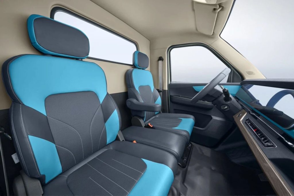 福田汽车发布全新一代微卡Wonder Plus，以“超配”理念重塑城配物流新标准