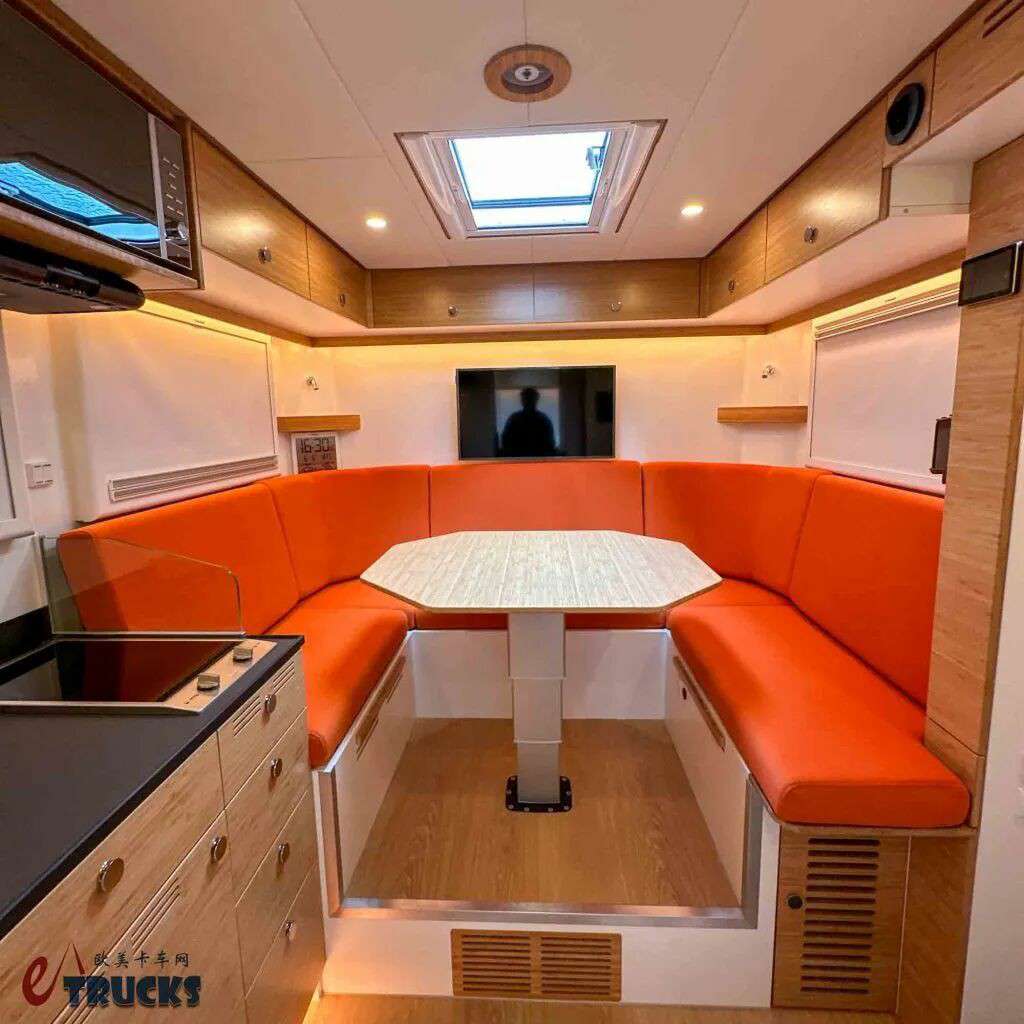 这才是男人的大玩具！曼恩HX军用卡车底盘打造，Bliss Mobil越野房车实拍