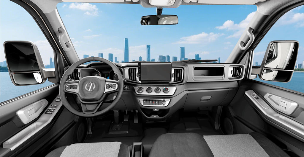 窄巷、地库、高速路？飞碟EF3全能纯电小轻卡全搞定！