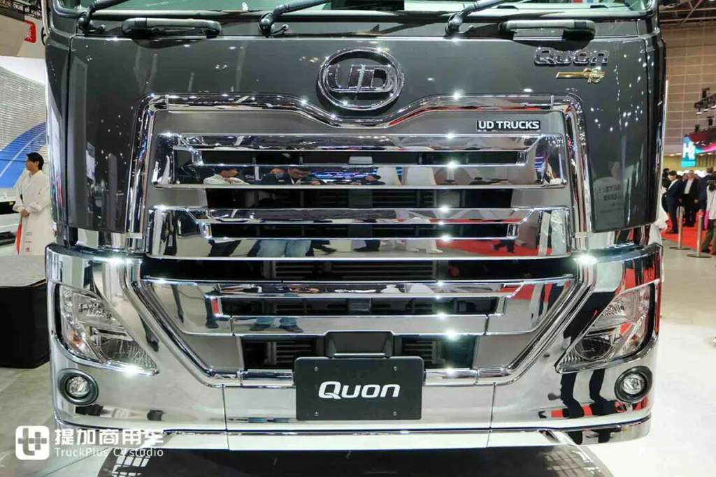 曾是东风天龙的“兄弟”，日产柴还记得吗？今年恰逢诞生90周年，还推出了一款UD Quon纪念版牵引车！