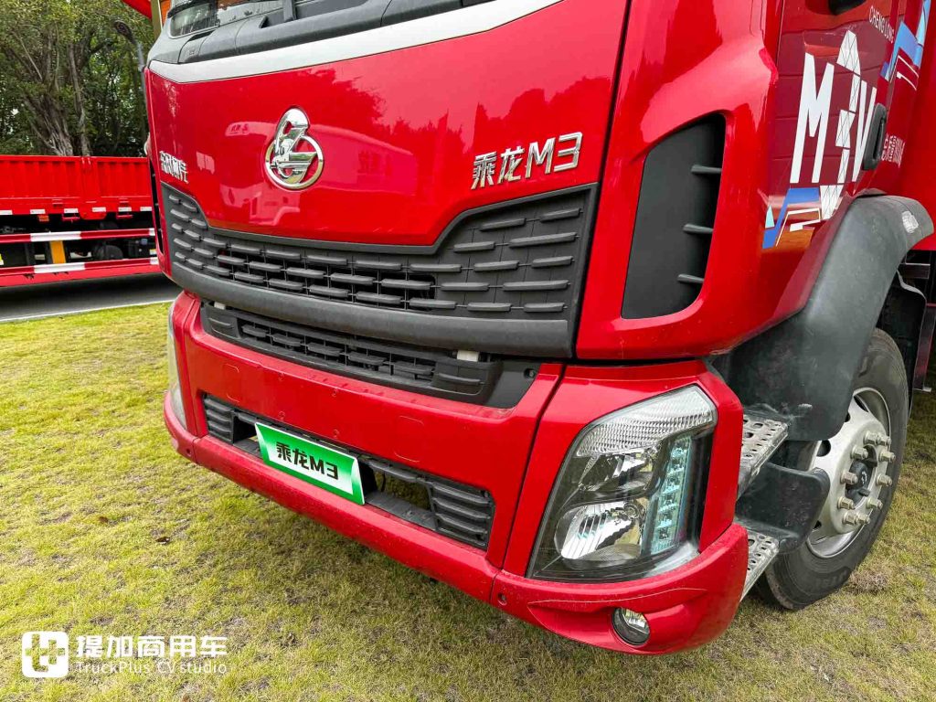 卡车秒变150㎡大酒店？哪里需要开哪里！乘龙M3V移动宴席车实拍