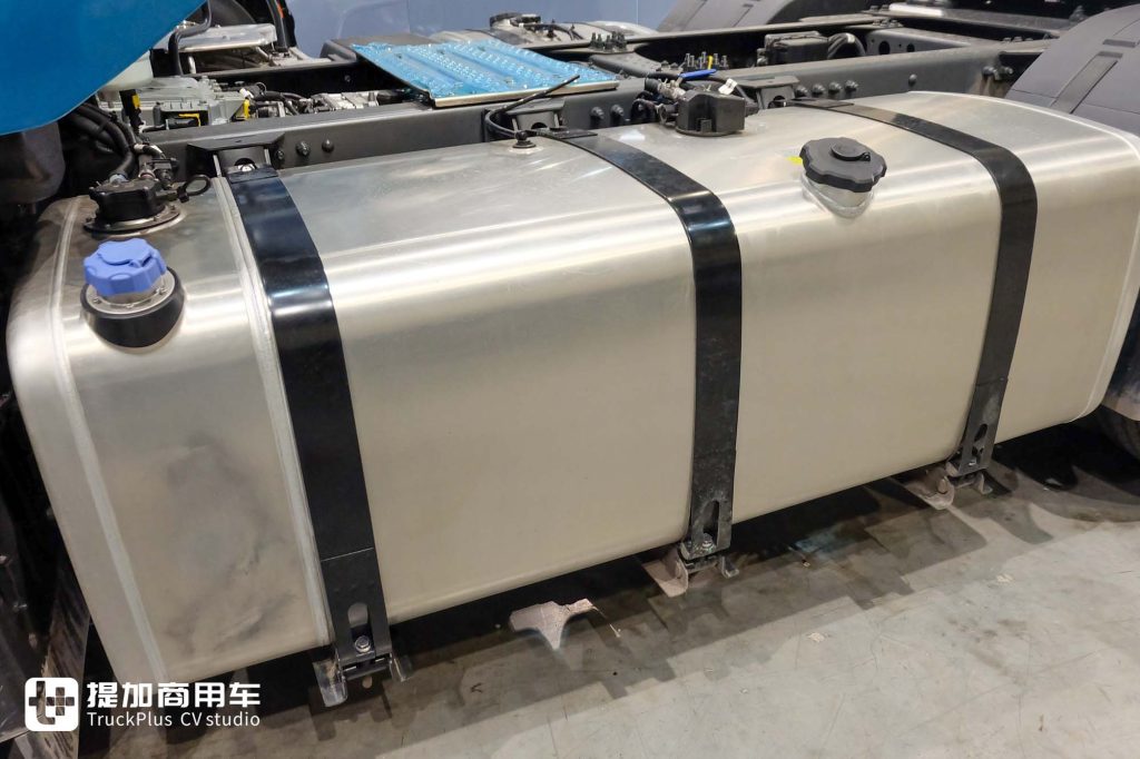 新外观、新内饰，龙擎3.0动力链！全新平台东风天龙KL来袭，都有哪些革新之处？