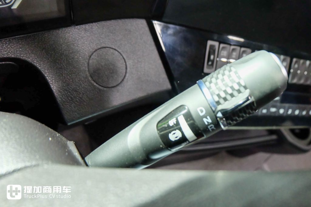 600度大电池？更有舒适驾乘体验，欧曼银河TM纯电动自卸车来袭，实力几何？