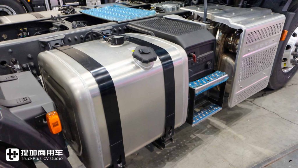 新外观、新内饰，龙擎3.0动力链！全新平台东风天龙KL来袭，都有哪些革新之处？