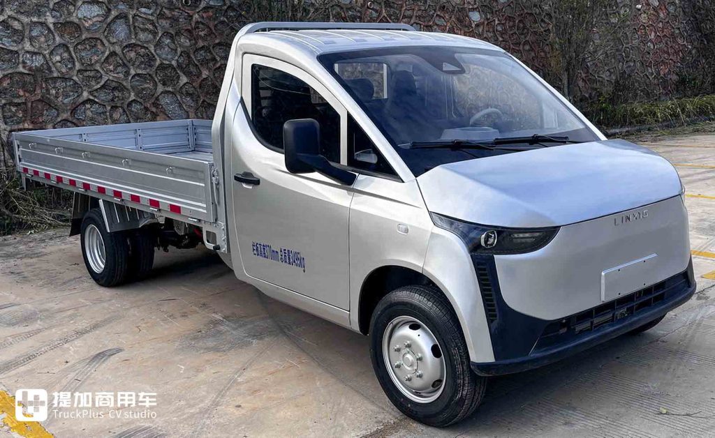 汕德卡大件车来袭！东风天龙GX、解放J6E都推“智驾”版？工信部402批公告亮点新车一览！