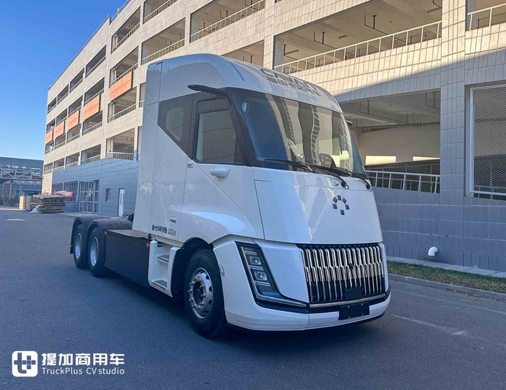 汕德卡大件车来袭！东风天龙GX、解放J6E都推“智驾”版？工信部402批公告亮点新车一览！