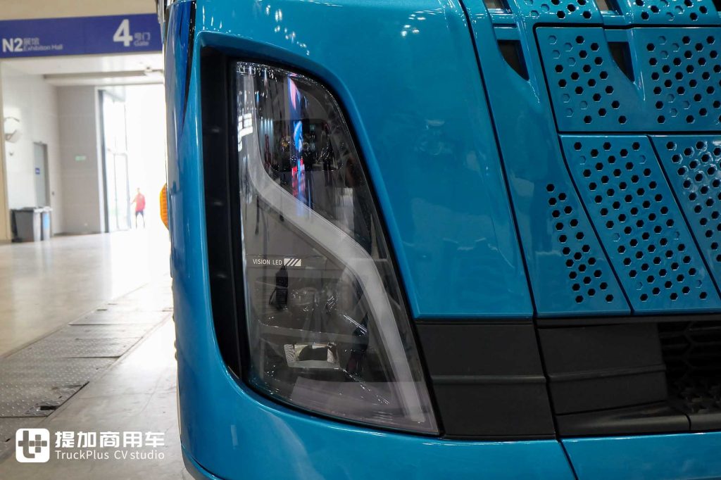 新外观、新内饰，龙擎3.0动力链！全新平台东风天龙KL来袭，都有哪些革新之处？