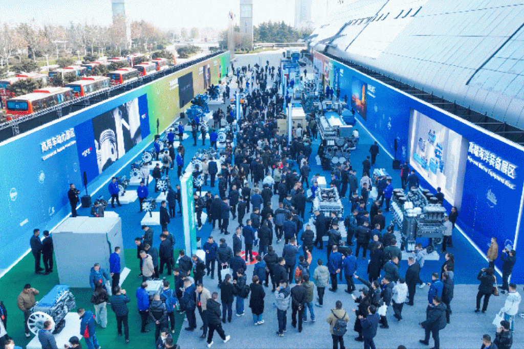 乘势向上 聚力向新 | 山东重工潍柴集团2026年商务大会圆满召开