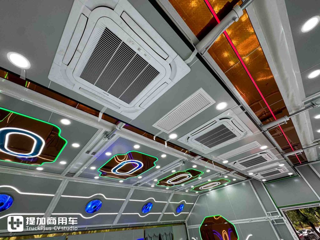 卡车秒变150㎡大酒店？哪里需要开哪里！乘龙M3V移动宴席车实拍