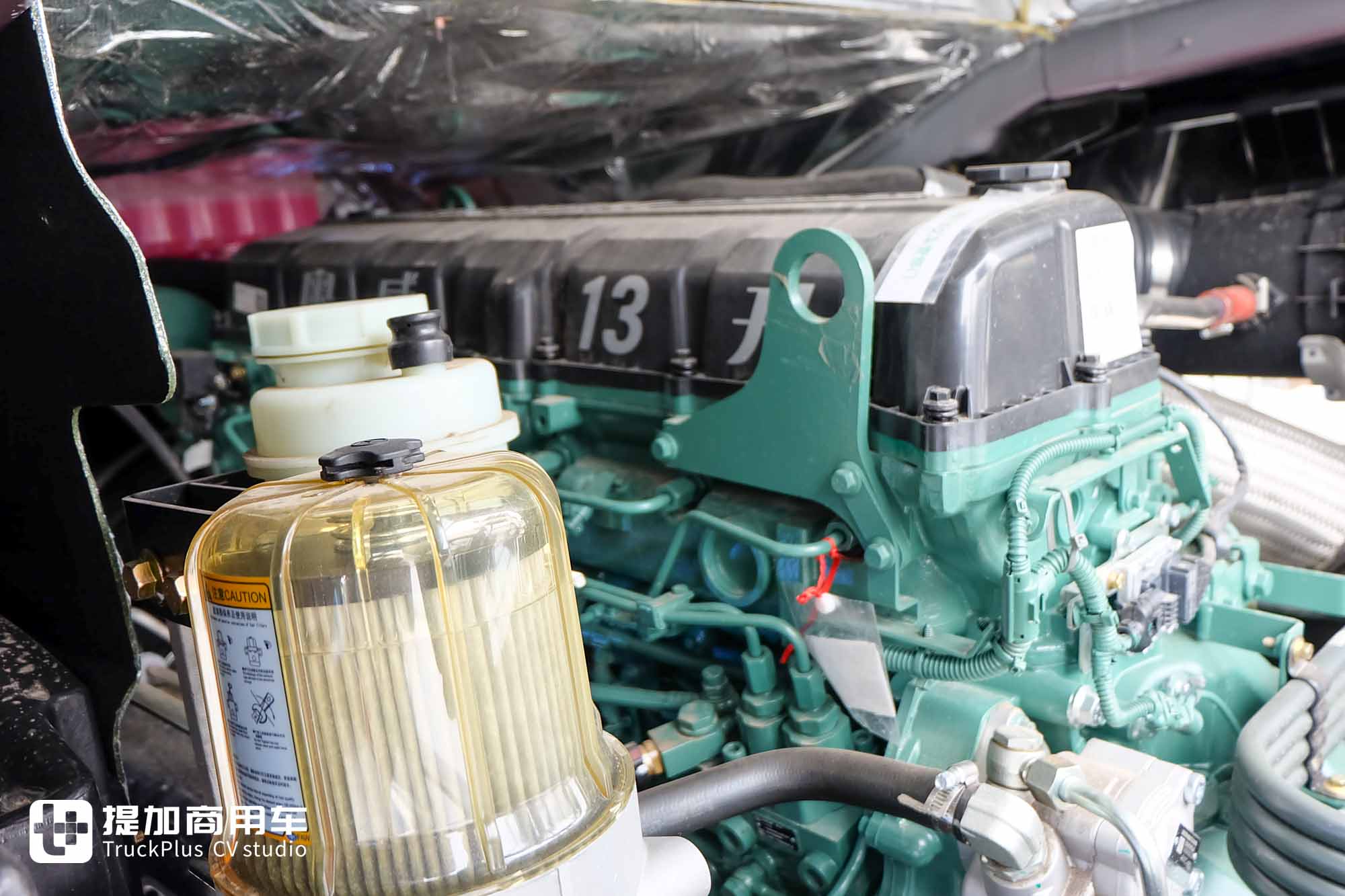 解放J6家族又添新成员！内外焕新的J6 Pro车型，到底还有哪些不一样？