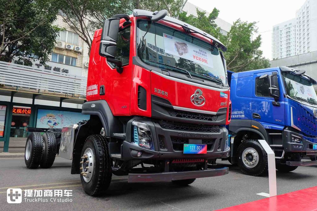 柴油动力扎实，飞轮增程动力更抢眼！玉柴2026合作伙伴大会现场还有哪些重卡车型？