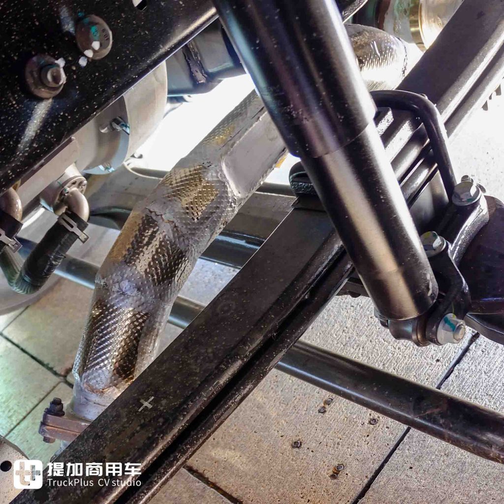 续航超2000KM的新能源重卡?远程星瀚H 2000度电液态新能源4×2牵引车来袭!