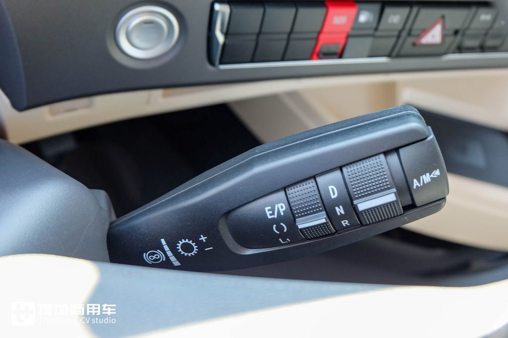 不止680匹大马力！北京重卡追梦Pro柴油牵引车实拍，还有哪些核心价值？