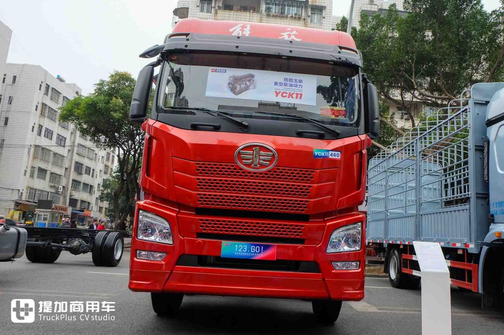 柴油动力扎实，飞轮增程动力更抢眼！玉柴2026合作伙伴大会现场还有哪些重卡车型？