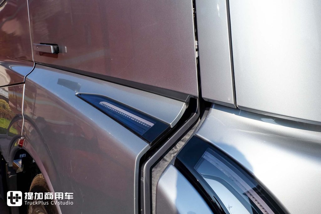 续航超2000KM的新能源重卡?远程星瀚H 2000度电液态新能源4×2牵引车来袭!