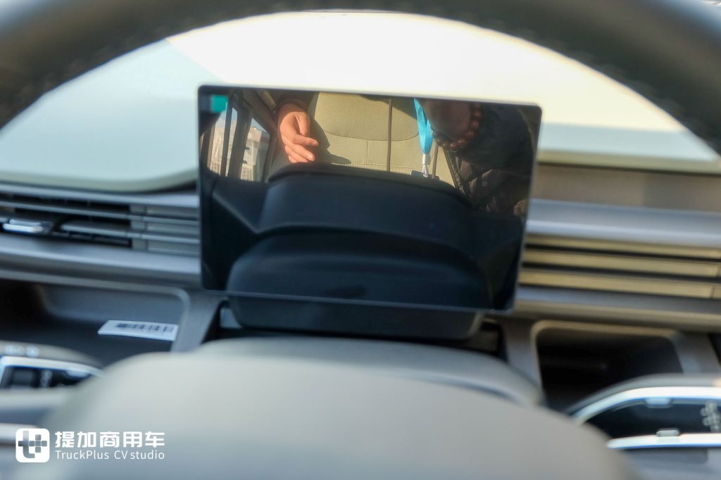 超充长续航，能拉多赚的超能Van？远程星享V8E明窗版实拍评测
