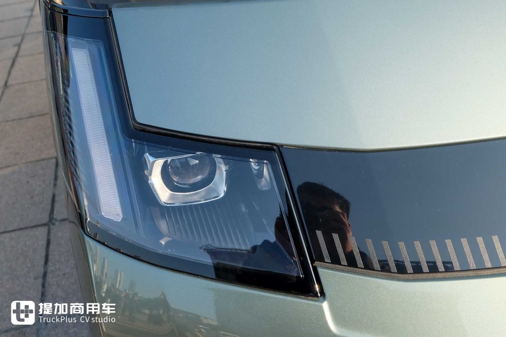 超充长续航，能拉多赚的超能Van？远程星享V8E明窗版实拍评测