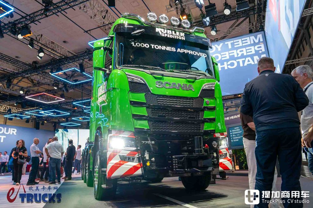 2026IAA：斯堪尼亚千吨王来了！8x6驱动配770匹V8机，770 S大件牵引车深度实拍评测