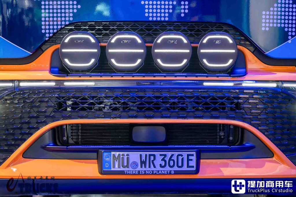 2026IAA:会来中国!化身房车还带越野摩托,奔驰eActros 600开启环球80充挑战