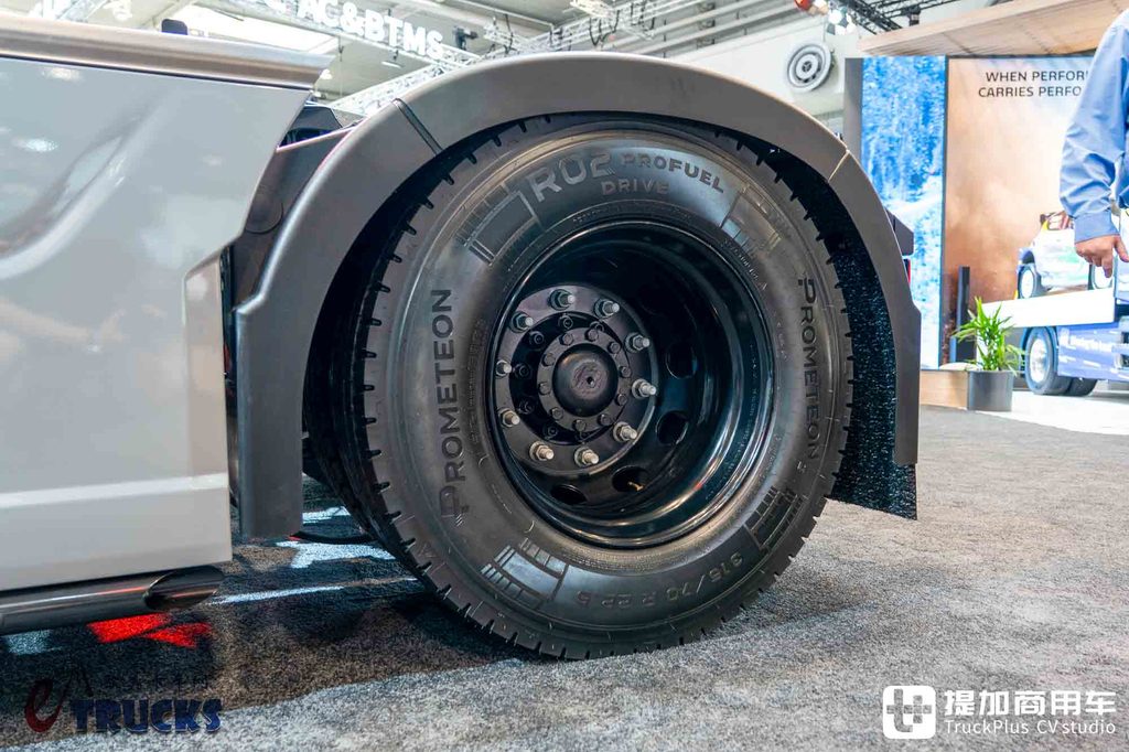 2026IAA：欧卡七雄我第八！欧洲最便宜的新卡车？福特F-MAX深度实拍评测