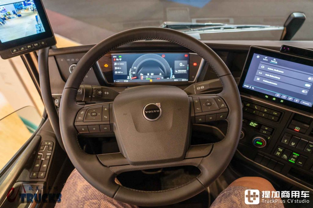2026IAA：欧卡马力王驾到！当780匹遇上低风阻，沃尔沃FH 16 Aero旗舰牵引车深度实拍评测