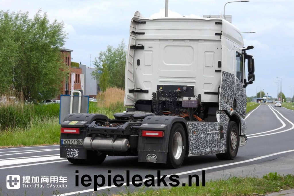 粤B牌照惊现荷兰？比亚迪长途电动重卡路试曝光，IAA首发倒计时