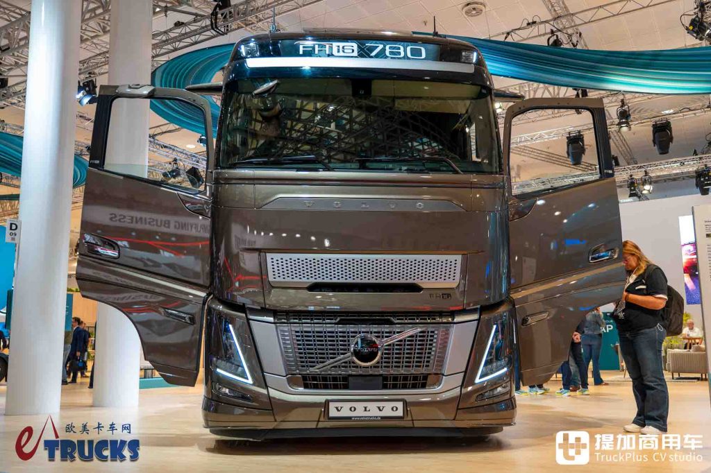 2026IAA：欧卡马力王驾到！当780匹遇上低风阻，沃尔沃FH 16 Aero旗舰牵引车深度实拍评测