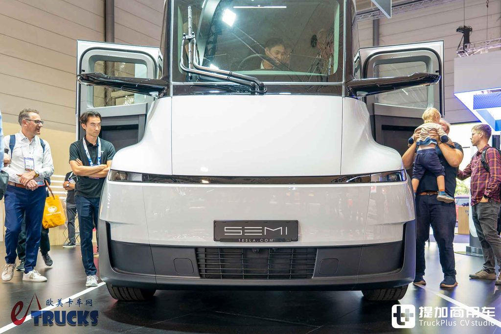 2026IAA：地球上最先进的电动重卡？实则有不少妥协！特斯拉Semi深度实拍评测