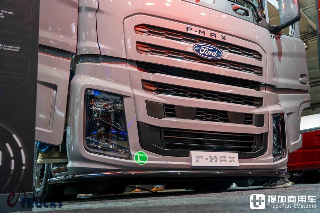 2026IAA：欧卡七雄我第八！欧洲最便宜的新卡车？福特F-MAX深度实拍评测